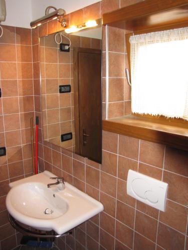 Un baño de Residence Bucaneve