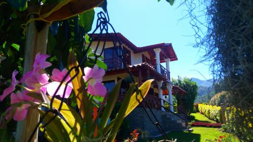 Κήπος έξω από το Coliving LA BOIRA