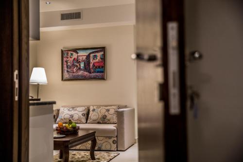 Posezení v ubytování Naylover Hotel Suites