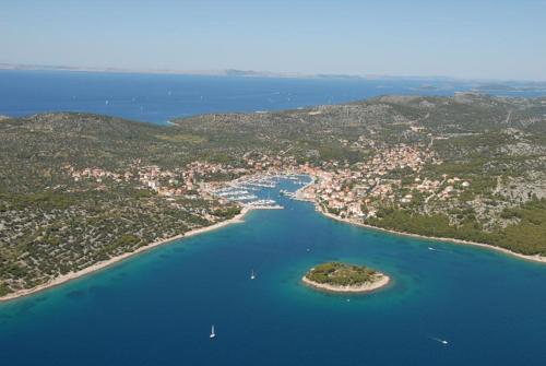 Apartments Carevi Dvori