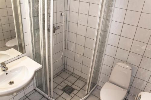 Bilik mandi di Tysfjord Hotel