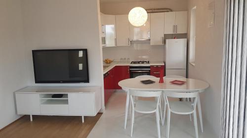 Gallery image of Apartment Azaleja in Sali