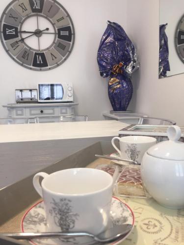 Siena Vip B&Bにあるコーヒーまたはお茶