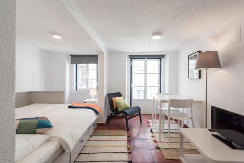 Cozy apartment in Bairro Alto I