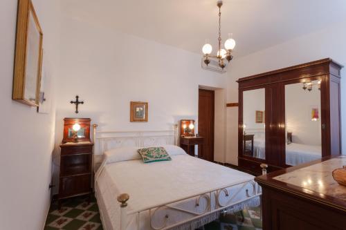 Ένα ή περισσότερα κρεβάτια σε δωμάτιο στο Garden House