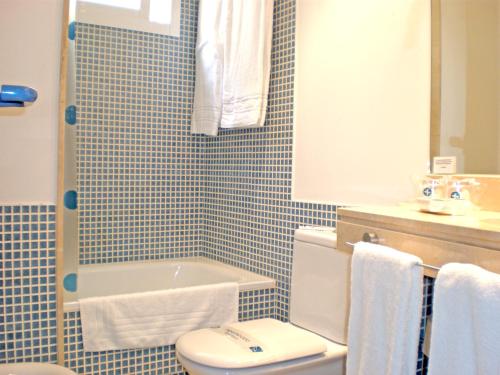 Hotel Murrieta tesisinde bir banyo