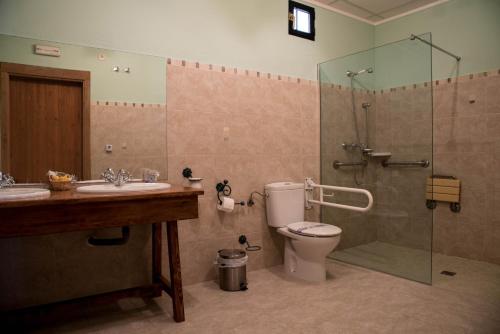 Hotel Rural El Lagarにあるバスルーム