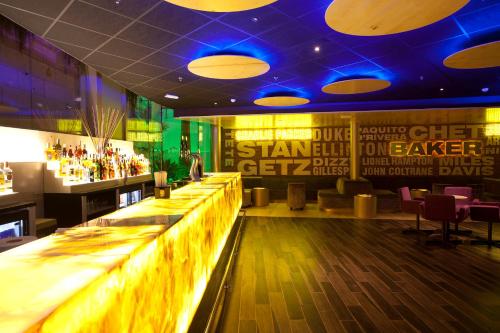 Sijil, anugerah, tanda atau dokumen lain yang dipamerkan di Riviera Beachotel - Adults Recommended