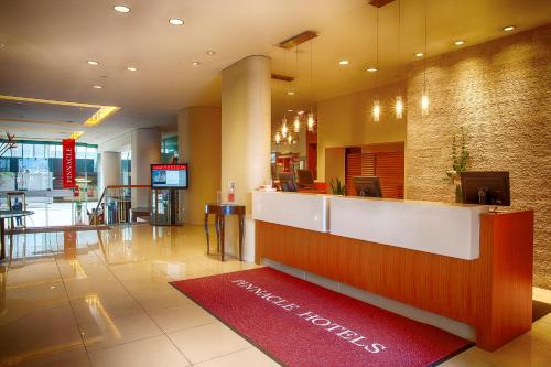 Pinnacle Hotel Harbourfront Image