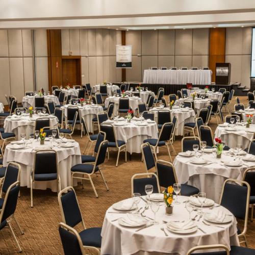 Restaurace v ubytování Bourbon Convention Hotel Joinville