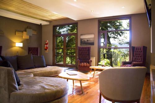 Гостиная зона в Boutique Hotel & Spa Bosque del Nahuel