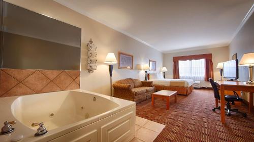 Mineral WellsにあるBest Western Clubhouse Inn & Suitesのギャラリーの写真