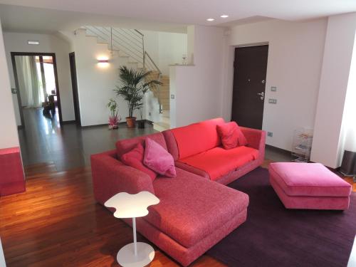 Gallery image of Ross House in Fermo