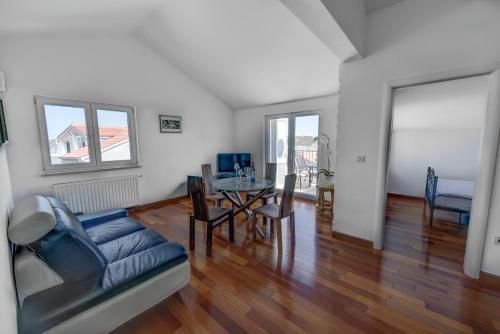 Gambar di galeri bagi Villa Kos Murter Apartments di Murter