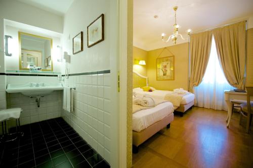 Koupelna v ubytování Hotel Mercure Milano Centro