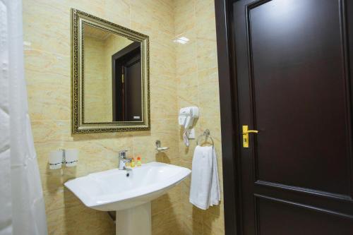 Koupelna v ubytování Hotel City Samarkand