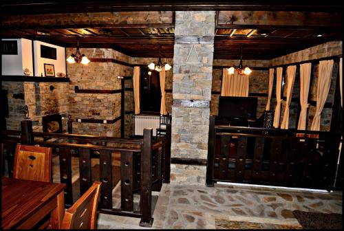 Gallery image of Guest House Aiva 2 in Leshten