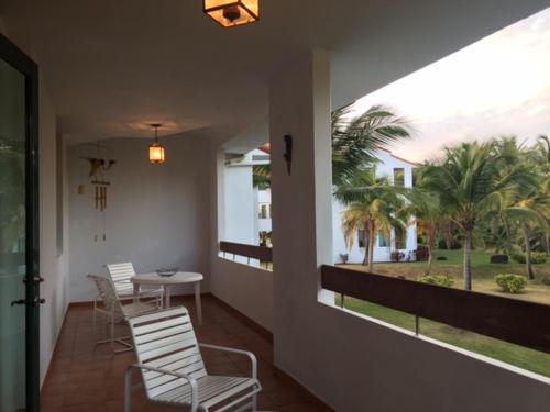 Taman di luar Rio Mar Village - Golf Course View