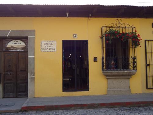 Posada Doña Luisaの外観または入り口
