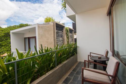 Un balcón o terraza en Apsara Residence Hotel