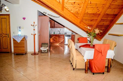 Simona's Loft
