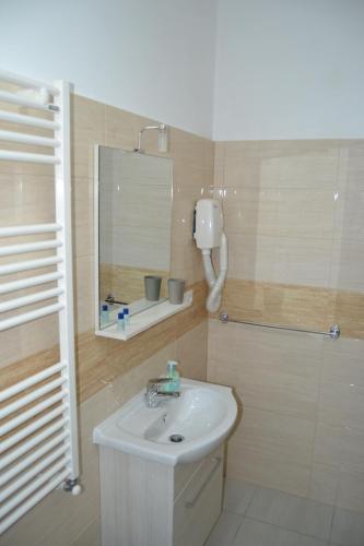Bilik mandi di Guesthouse Holiday Formia beach