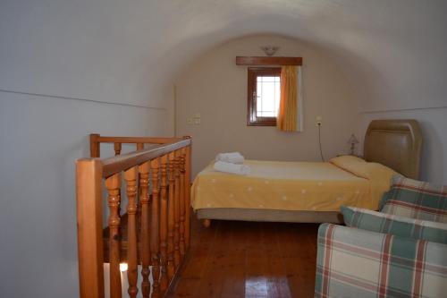 Gallery image of Anemomilos Suites in Fira