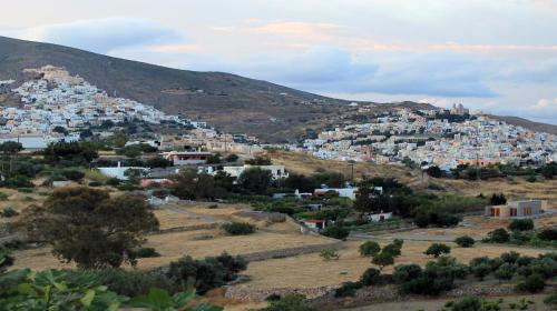 Gallery image of Avrofilito Syros Houses in Ermoupoli