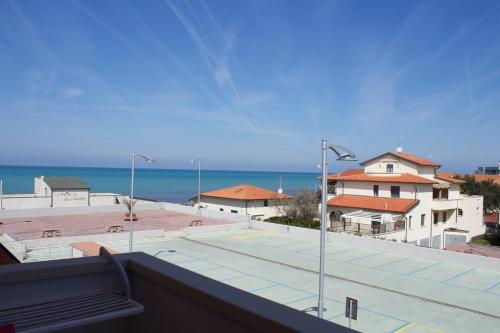 Γενική θέα στη θάλασσα ή θέα στη θάλασσα από  αυτό το ξενοδοχείο