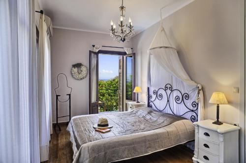 Posteľ alebo postele v izbe v ubytovaní Aeriko Homes of Distinction