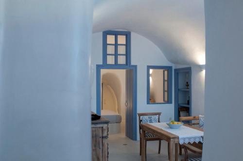 Gallery image of Olyra Traditional Cave Houses in Pyrgos
