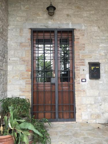 The facade or entrance of Appartamento dell Agriturismo Pane e Olio