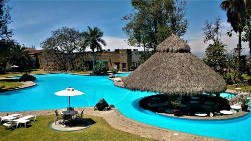 Poolen vid eller i närheten av Radisson Hotel Tapatio Guadalajara