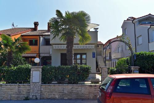 Apartments Drago 589