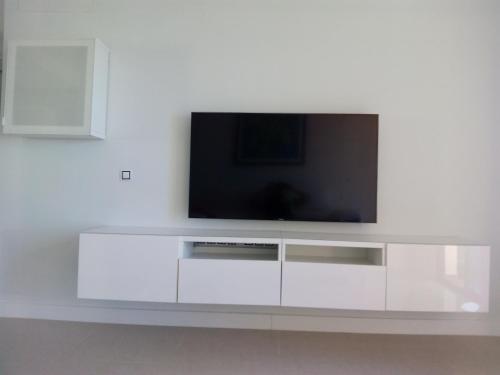 Gallery image of Ocean Front Apartment (WiFi) in Tetir