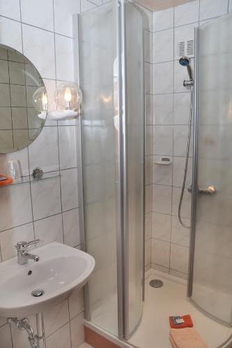 Koupelna v ubytování Hotel Am Hohen Schwarm