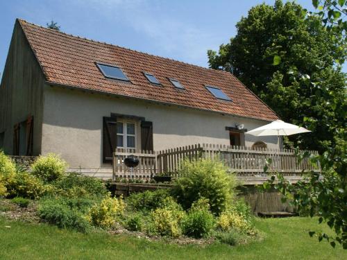 Gallery image of Fantastic holiday home with large garden in cultural surroundings of Saint-Ay in Saint-Ay
