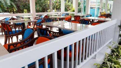 Εστιατόριο ή άλλο μέρος για φαγητό στο Tuana Hotels Brook Pool Access