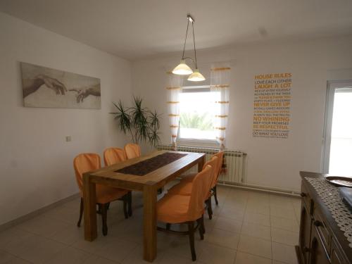 Fotografie z fotogalerie ubytování Comfy apartment in Vinkuran with the beach nearby v Medulinu