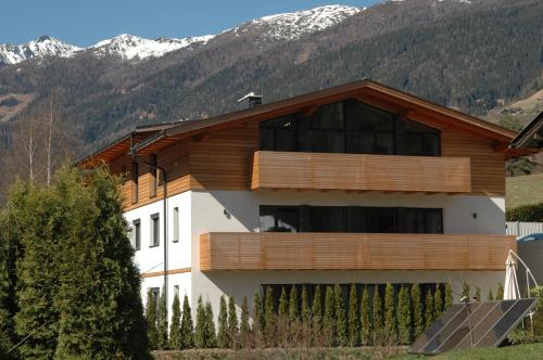 Nespecifikovaný výhled na hory nebo výhled na hory při pohledu z apartmánu