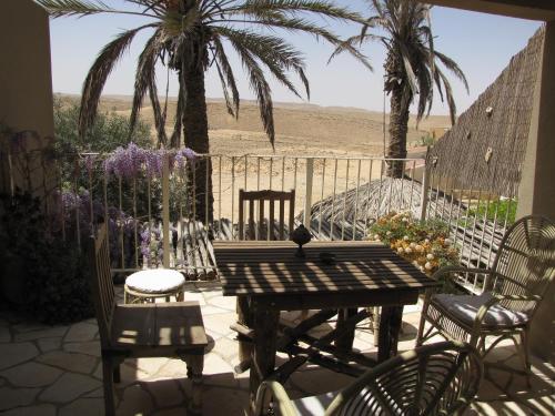 Ein Balkon oder eine Terrasse in der Unterkunft Desert Home