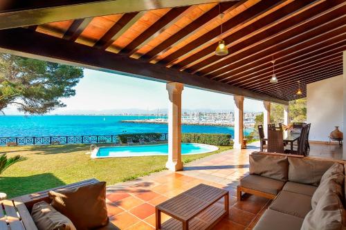 Afbeelding uit fotogalerij van Villa Kamok in Molinar de Levante