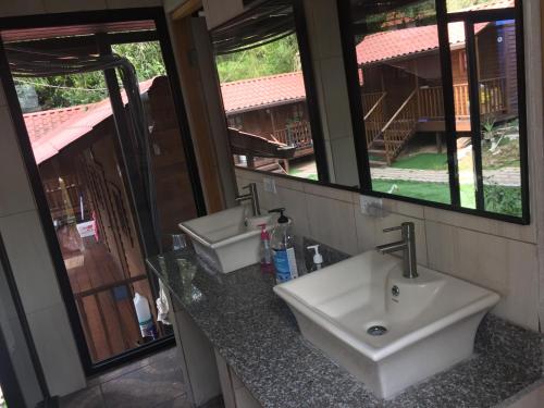 Vannituba majutusasutuses Cabañas Colindas