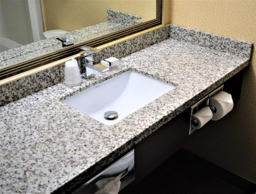 Sigma Inn & Suites – Photos 2