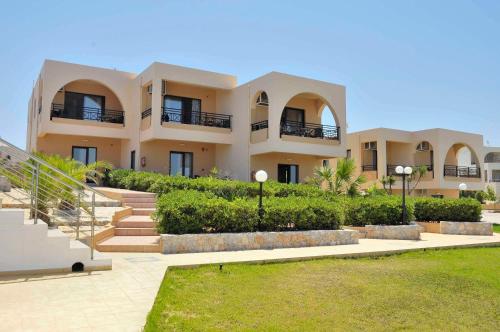 Το κτήριο όπου στεγάζεται  το ξενοδοχείο διαμερισμάτων