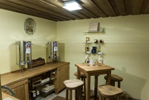 Kuchyň nebo kuchyňský kout v ubytování Guest House Tara