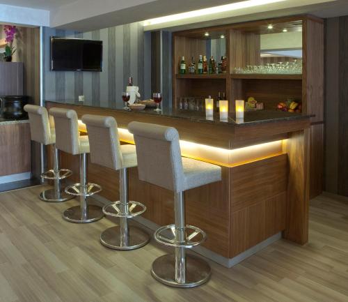 Ο χώρος του lounge ή του μπαρ στο Nanda Hotel