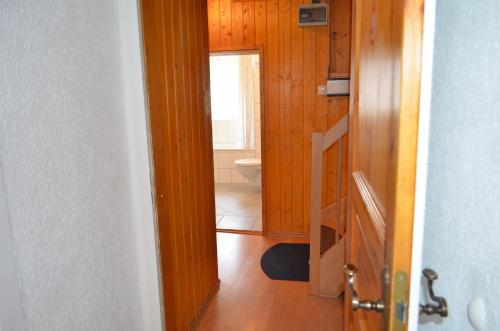 Ένα μπάνιο στο Unterkunft für Arbeiter und Monteure