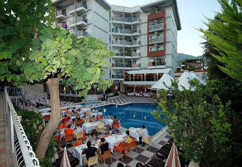 Afbeelding uit fotogalerij van Grand Okan Hotel in Alanya