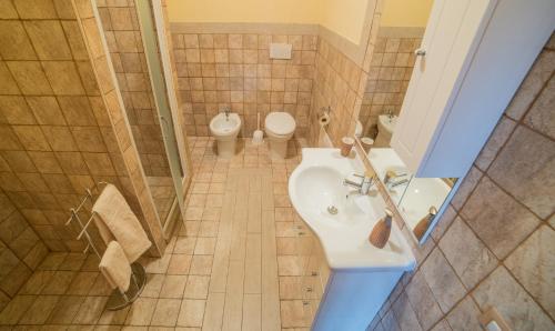 Ένα μπάνιο στο S'Apprigu B&B